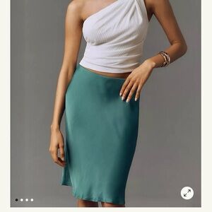 By Anthropologie The Tilda Knee-Length Slip Skirt size L/large MSRP $98+